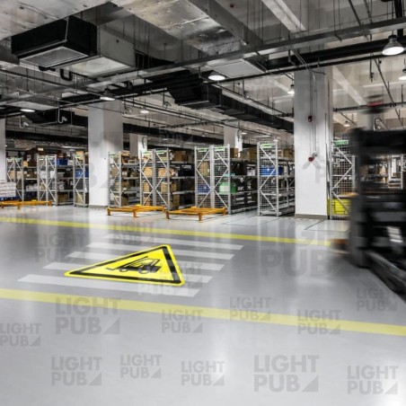 Projection of illuminated forklift warning signs Projection of illuminated forklift warning signs