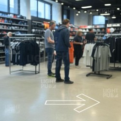 Bodenscheinwerfer Leuchtpfeil Sportgeschäft